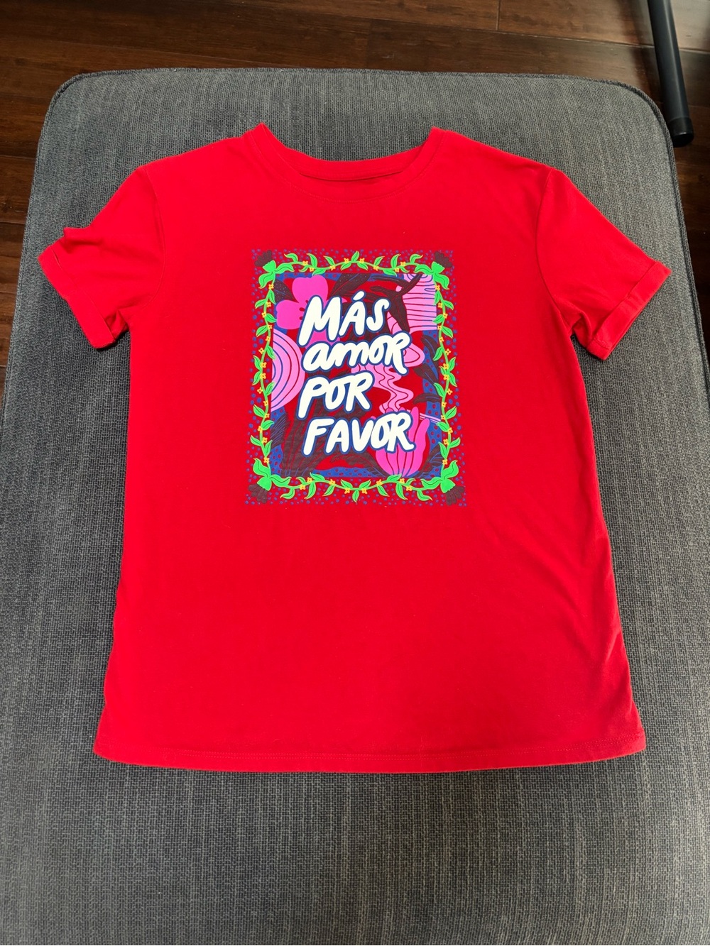 Latino Heritage T- Shirt - size large youth